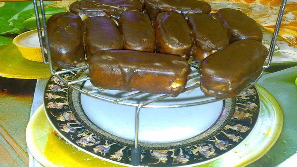 глазированные творожные сырки в печенье