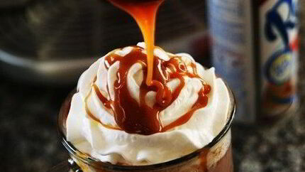 Карамельно-соленый горячий шоколад