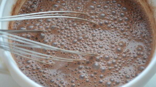 хлебный яблочный пудинг с белым шоколадом