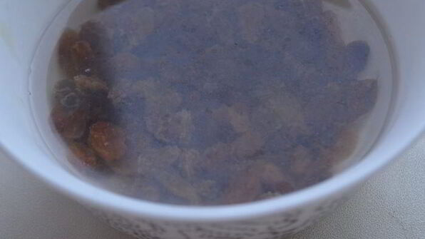 хлебный яблочный пудинг с белым шоколадом