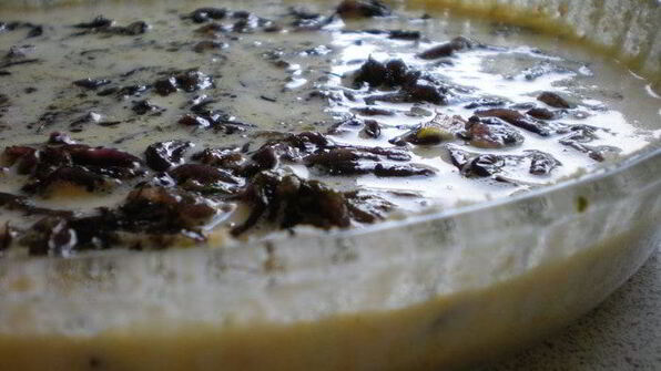 клафути с красным луком