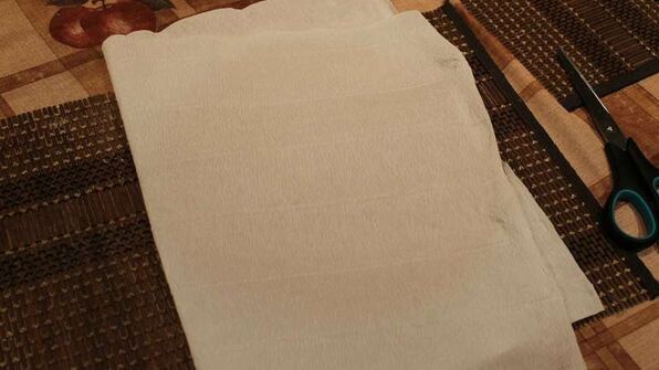 елка из шампанского и конфет