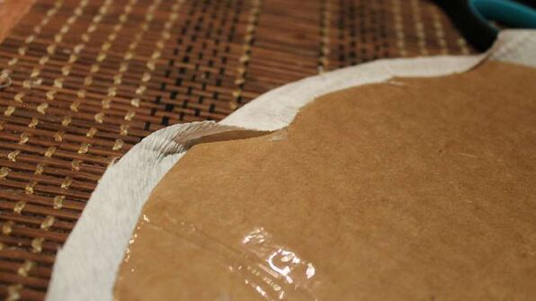 елка из шампанского и конфет