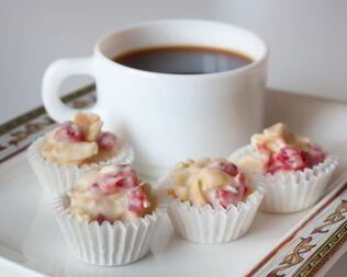 Конфеты из миндаля и белого шоколада