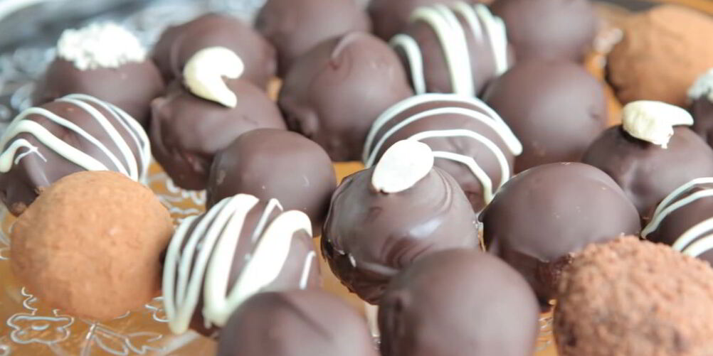 Рецепт шоколадных конфет с орехами и коньяком
