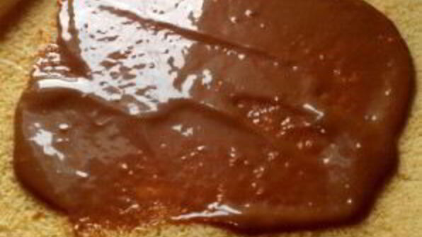 бисквитный рулет с масляным кремом