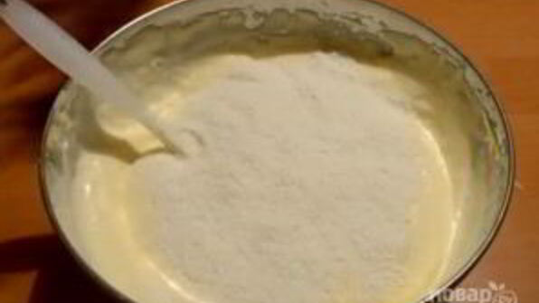 бисквитный рулет со сметанным кремом