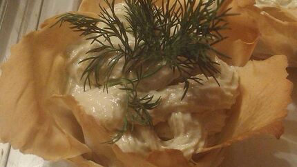 Корзиночки с кремом из авокадо