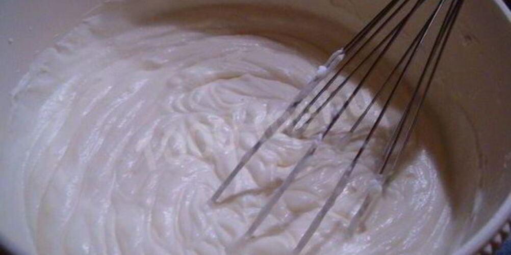 Рецепт заварного крема для медового торта