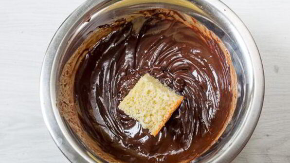 лемингтон — австралийский бисквитный десерт