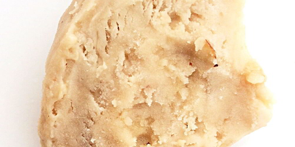 Рецепт каштанового мороженого с меренговой крошкой