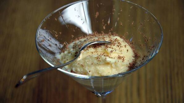 мороженое с белым шоколадом