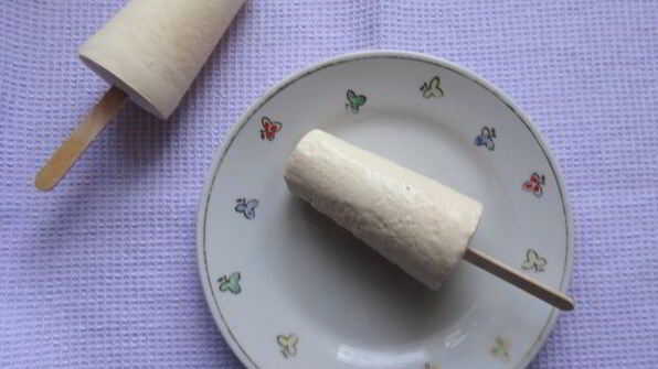 творожное мороженое