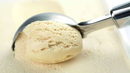 Ванильное сливочное мороженое