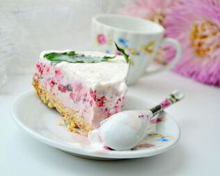 Ягодный торт-мороженое