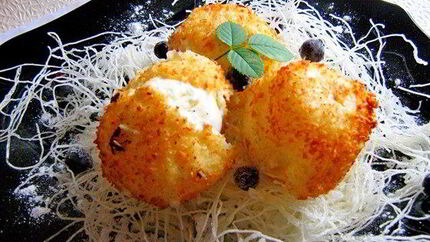 Жареное мороженое с фунчезой