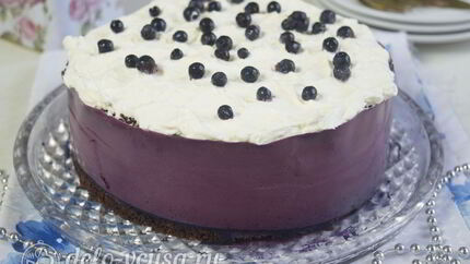 Черничный муссовый торт