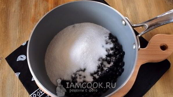 десерт черничный мусс