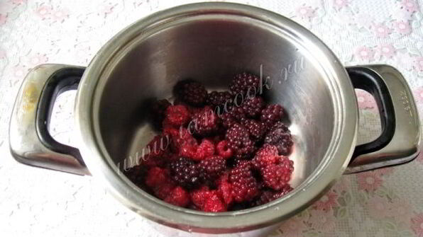 мусс из малины и ежевики