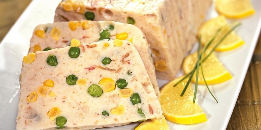 Рецепт мусса из окуня с кукурузой и зеленым горошком