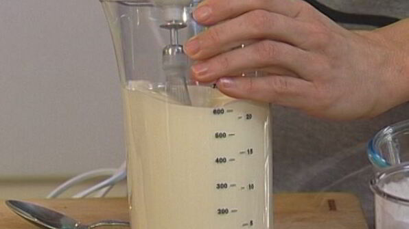 сливочный мусс с медом и шоколадом