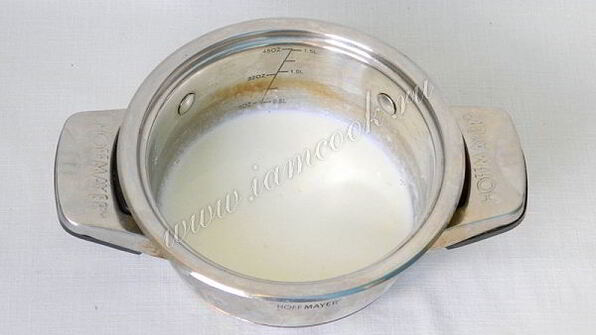 панна котта с красной смородиной