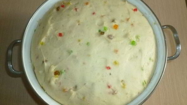 кулич с кардамоном