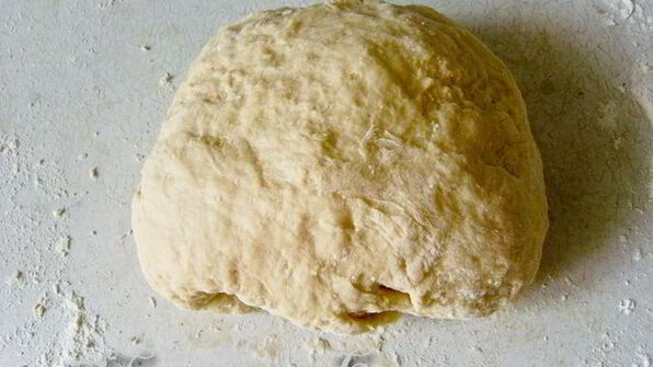 ореховые пасхальные булочки