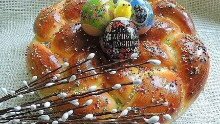 Пасхальный венок с тройной начинкой
