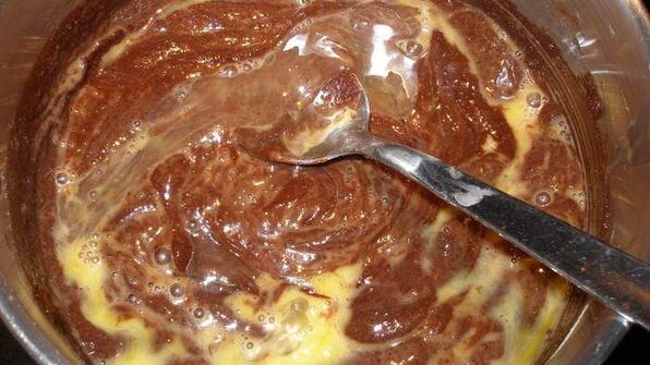 пасхальные брауни в яичной скорлупе