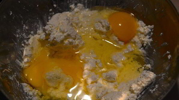 творожный бездрожжевой кулич