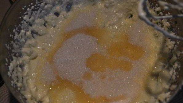 творожный бездрожжевой кулич