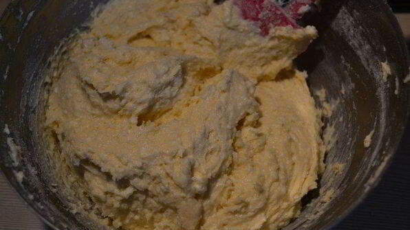 творожный бездрожжевой кулич