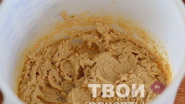 пудинг с карамельным соусом