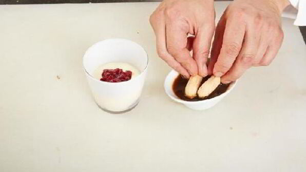 клюквенный тирамису