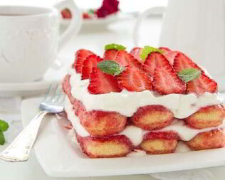 Нежное клубничное тирамису