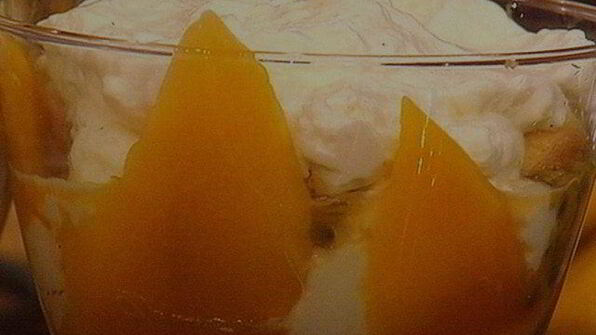 экзотический манговый тирамису