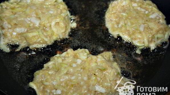 драники из цуккини с сыром