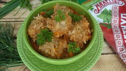 Фрикадельки Ежики с овощами