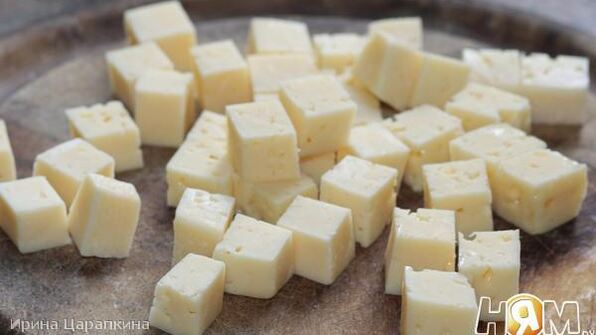 фрикадельки из трески в томатно-базиликовом соусе