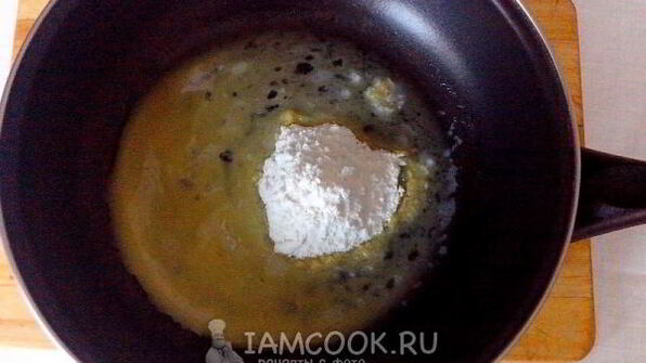 фрикадельки под сливочным соусом