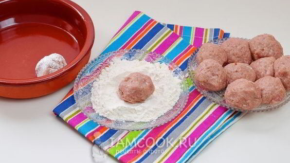 фрикадельки с манкой