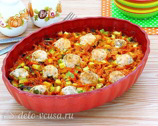 Фрикадельки в духовке с кабачками