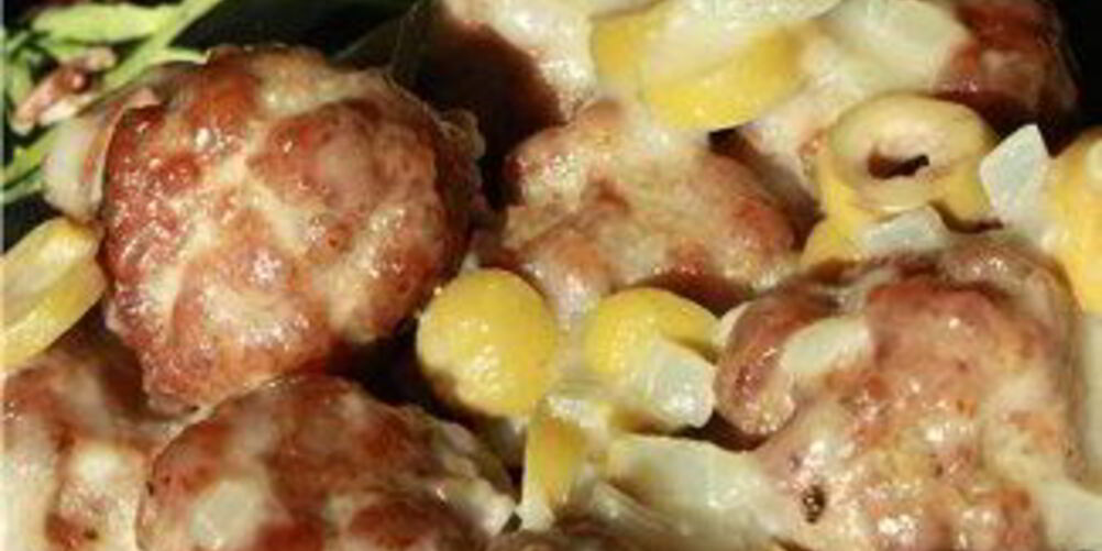 Рецепт фрикаделек в соусе из оливок