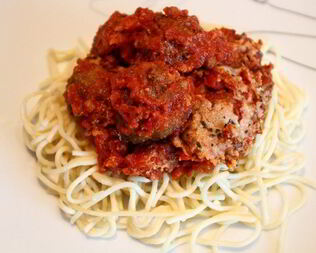 Фрикадельки в томатном соусе