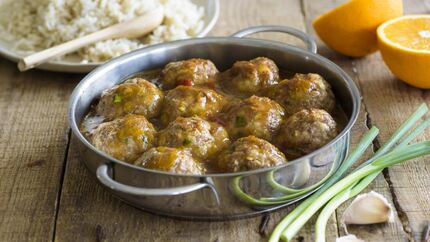 Оранжевые фрикадельки