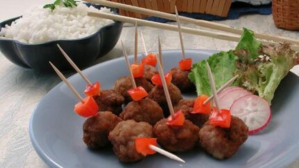 Свиные фрикадельки по-тайски