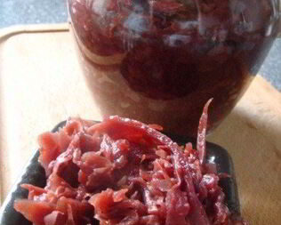 Гарнир из краснокочанной капусты по-датски