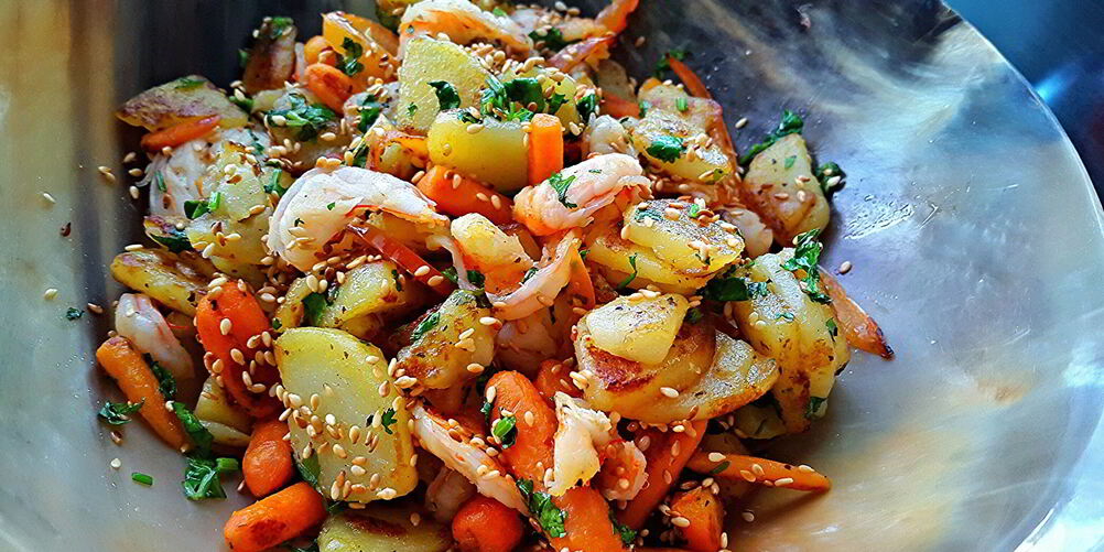 Рецепт картофеля по-азиатски с креветками