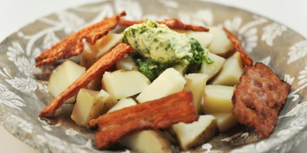 Рецепт картофеля с ароматным маслом и ветчиной